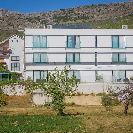 Jona Split 4* Podstrana