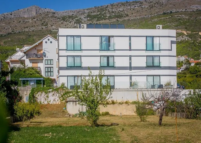 Jona Split Hotel